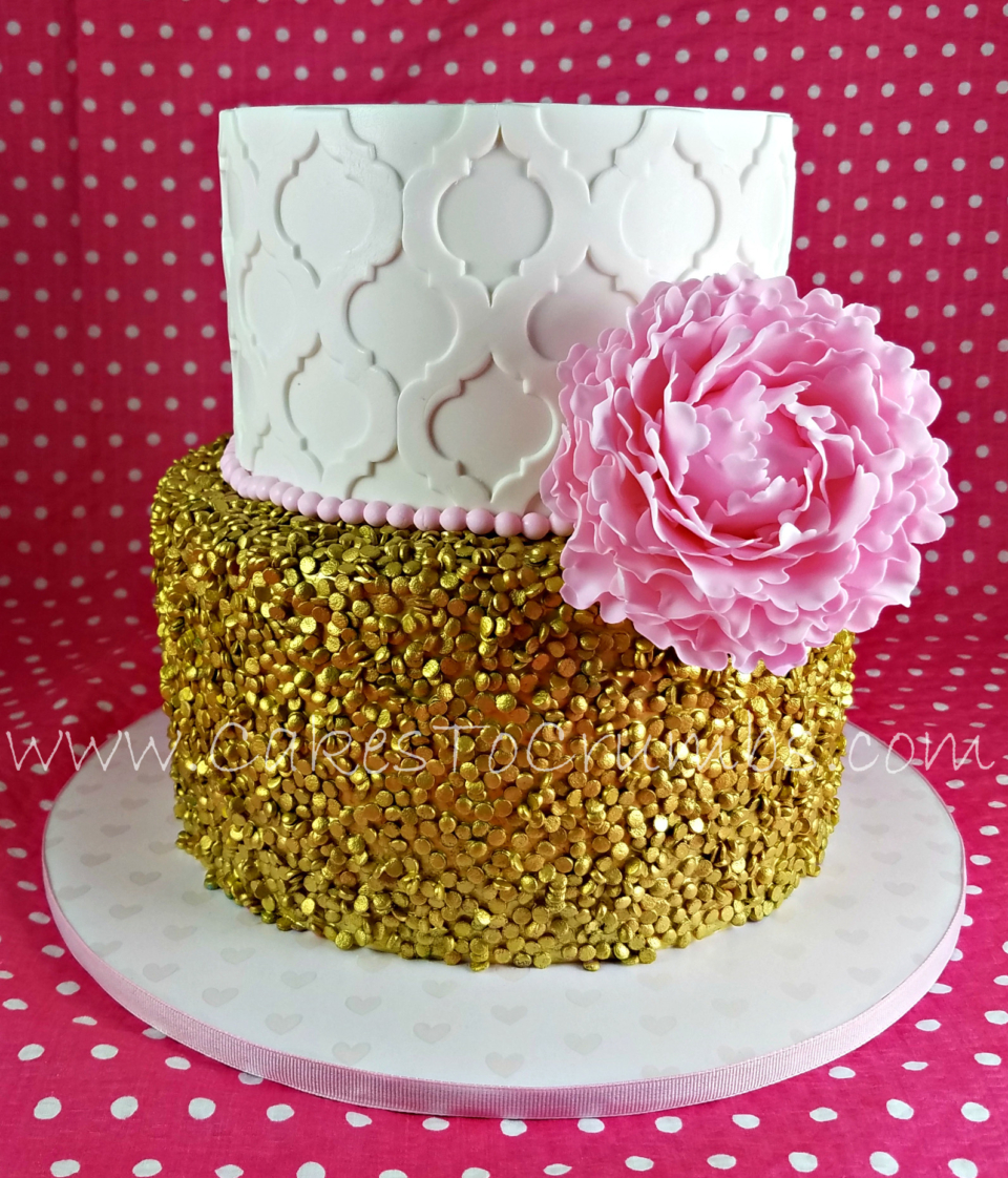 Pink flower Cake